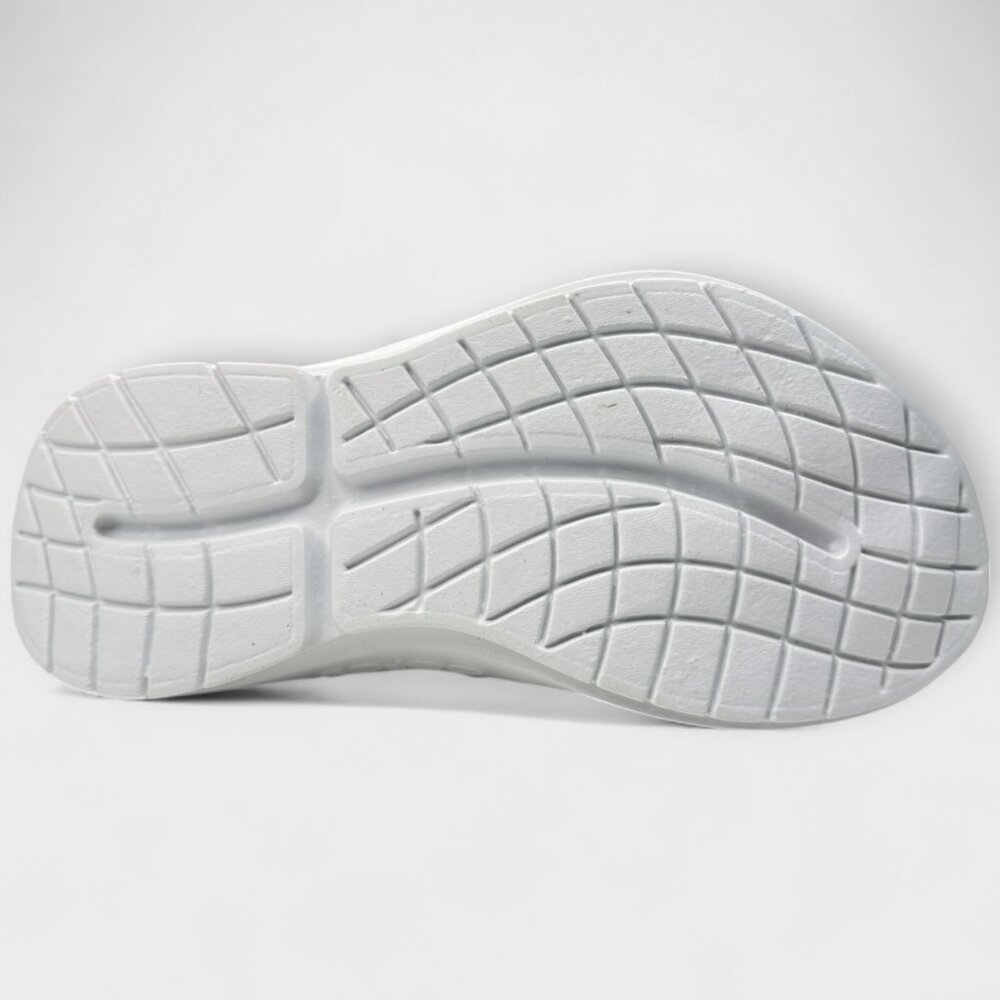 OOFOS OOmg Mesh Low Men’s Trainer Navy/White Slip‑On Comfort Recovery Size 11.5 - Picture 8 of 10